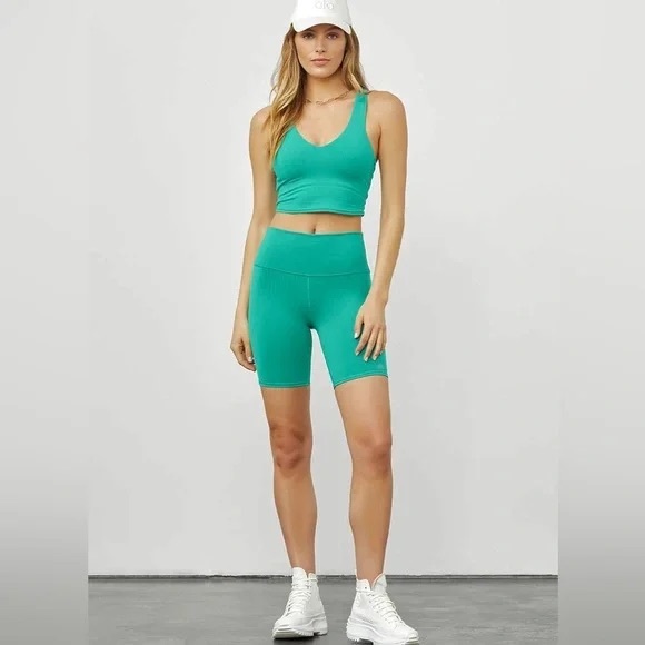Alo Yoga high waisted biker shorts - Picture 1 of 7